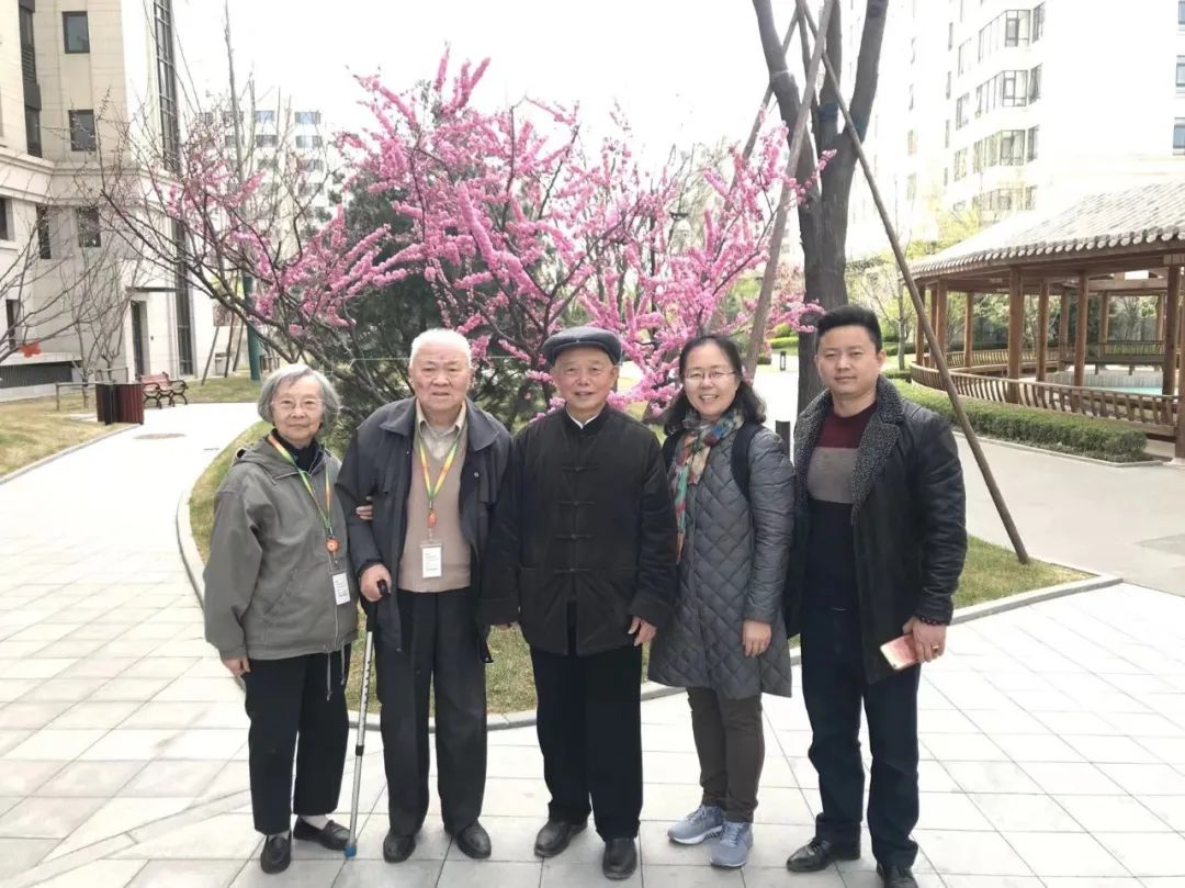 我的爸妈在泰康之家优雅享老的秘诀：保持好奇，坚持学习！